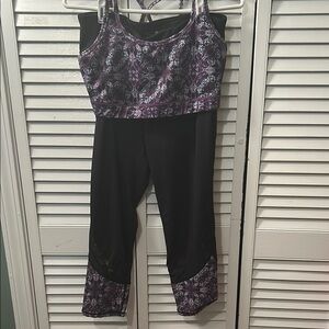 Gaiam workout/exercise outfit